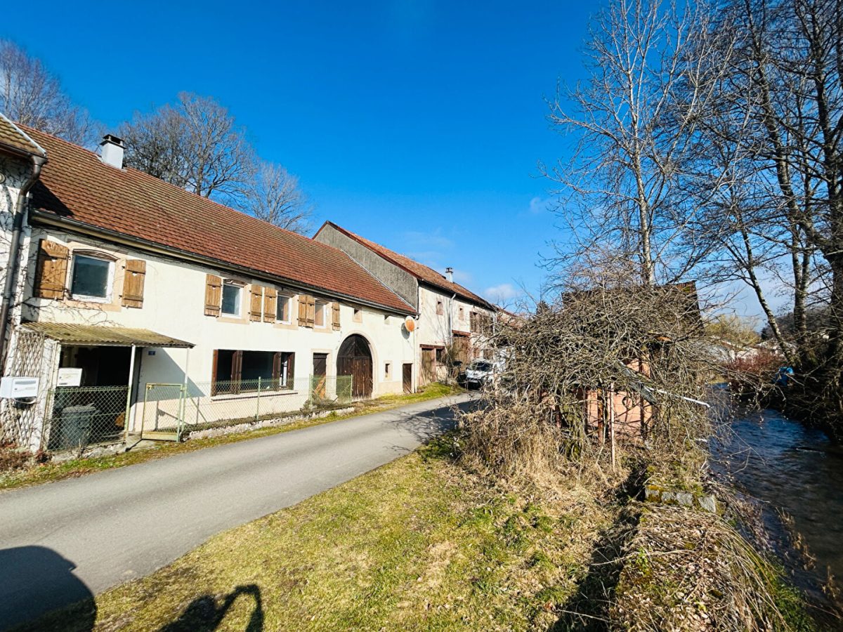 Maison Provencheres Et Colroy 6 pièce(s)