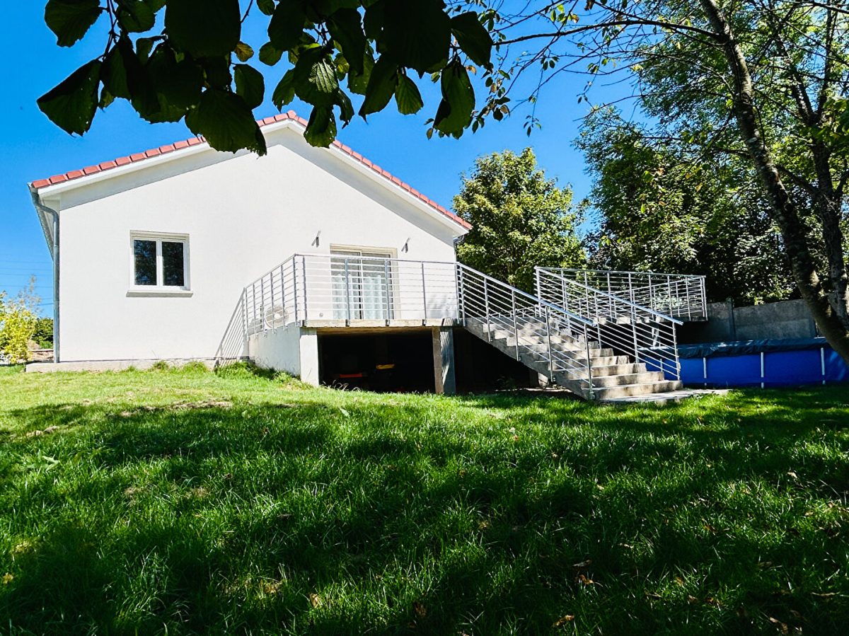 Maison de plain pied neuve 5 pièce(s) 120 m2