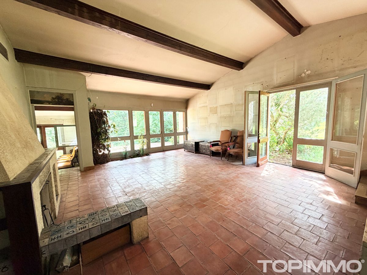 Maison d&rsquo;architecte Saint Die Des Vosges 9 pièce(s) 250 m2