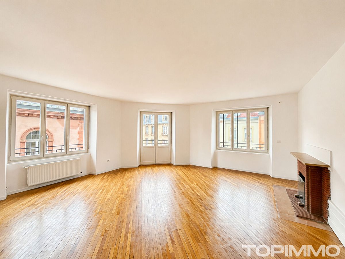 T5- RAON L&rsquo;ETAPE – 182,19m2