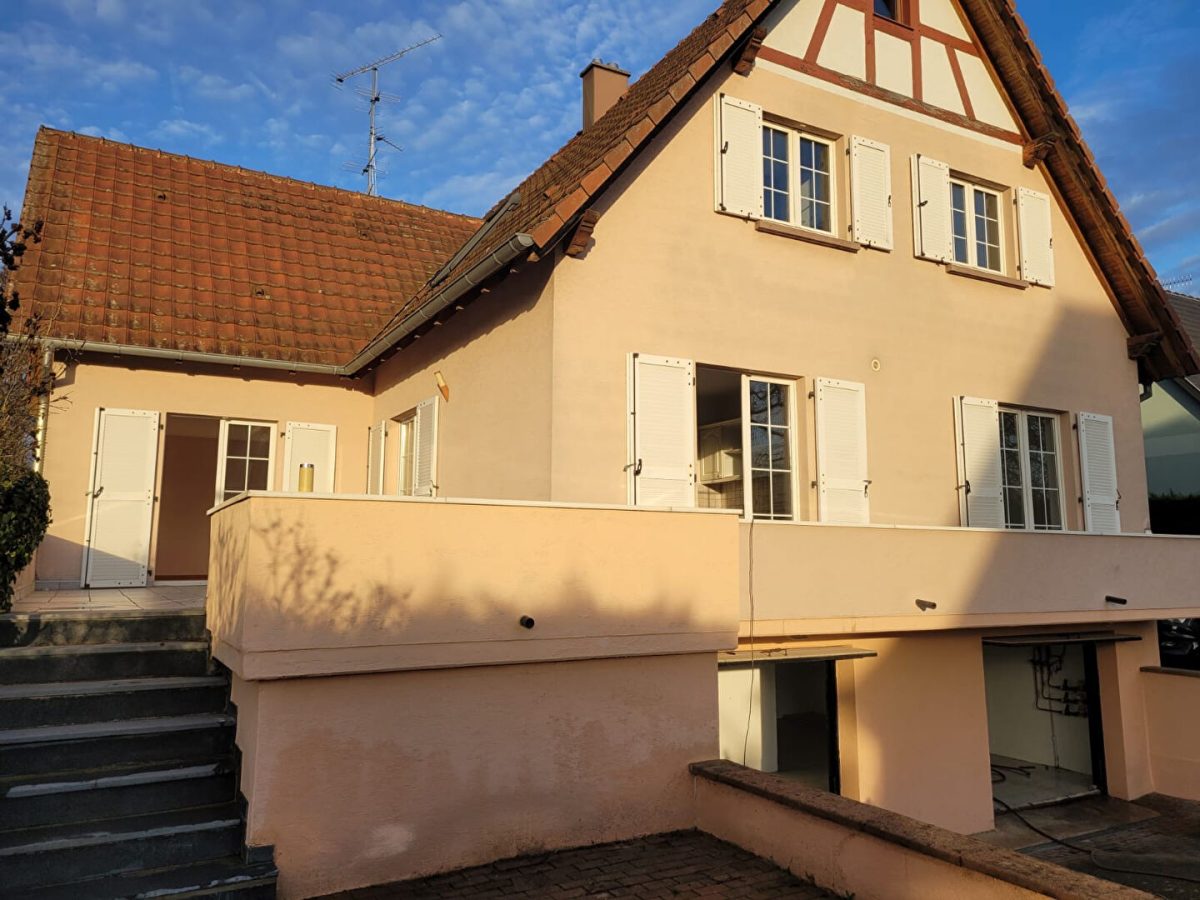 Maison  9 pièce(s) 202 m2