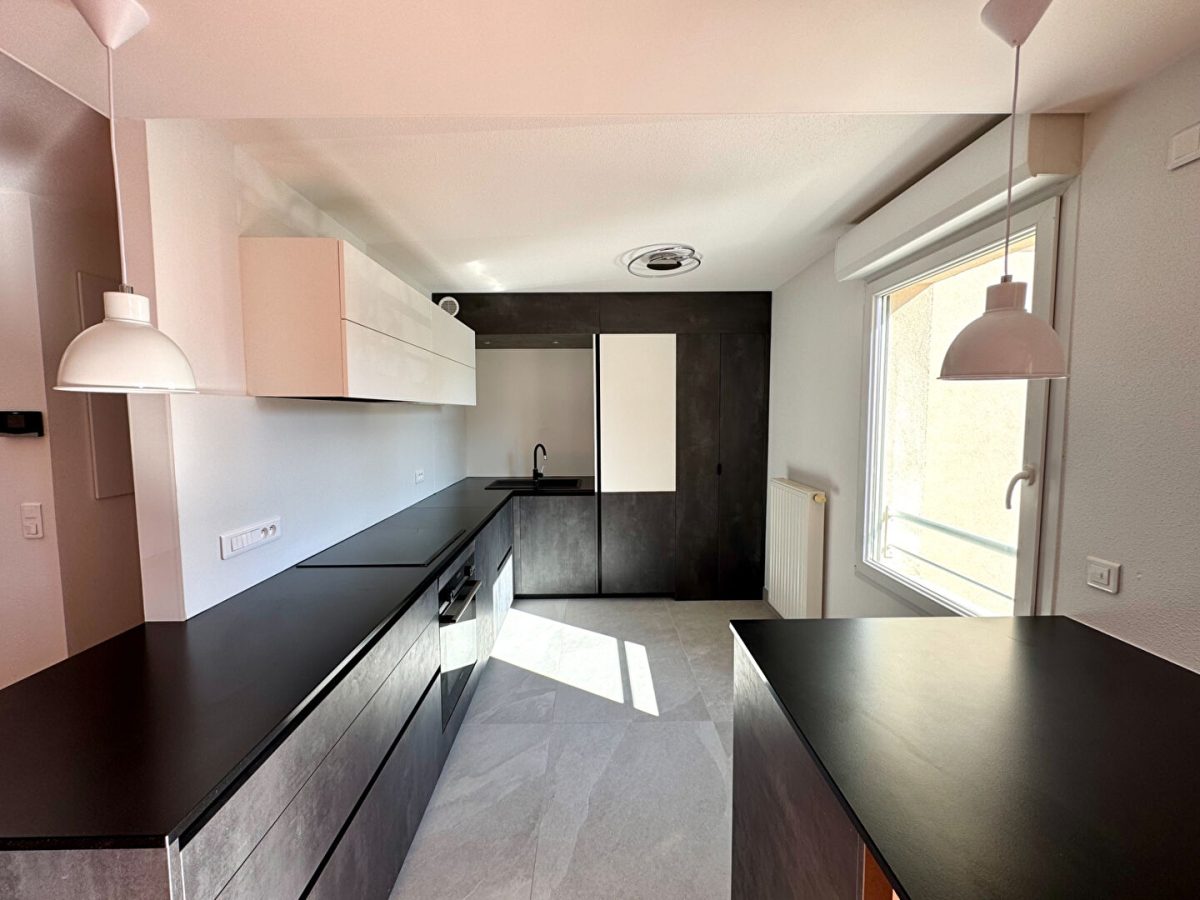 Appartement Colmar 2 pièce(s) 79.49 m2