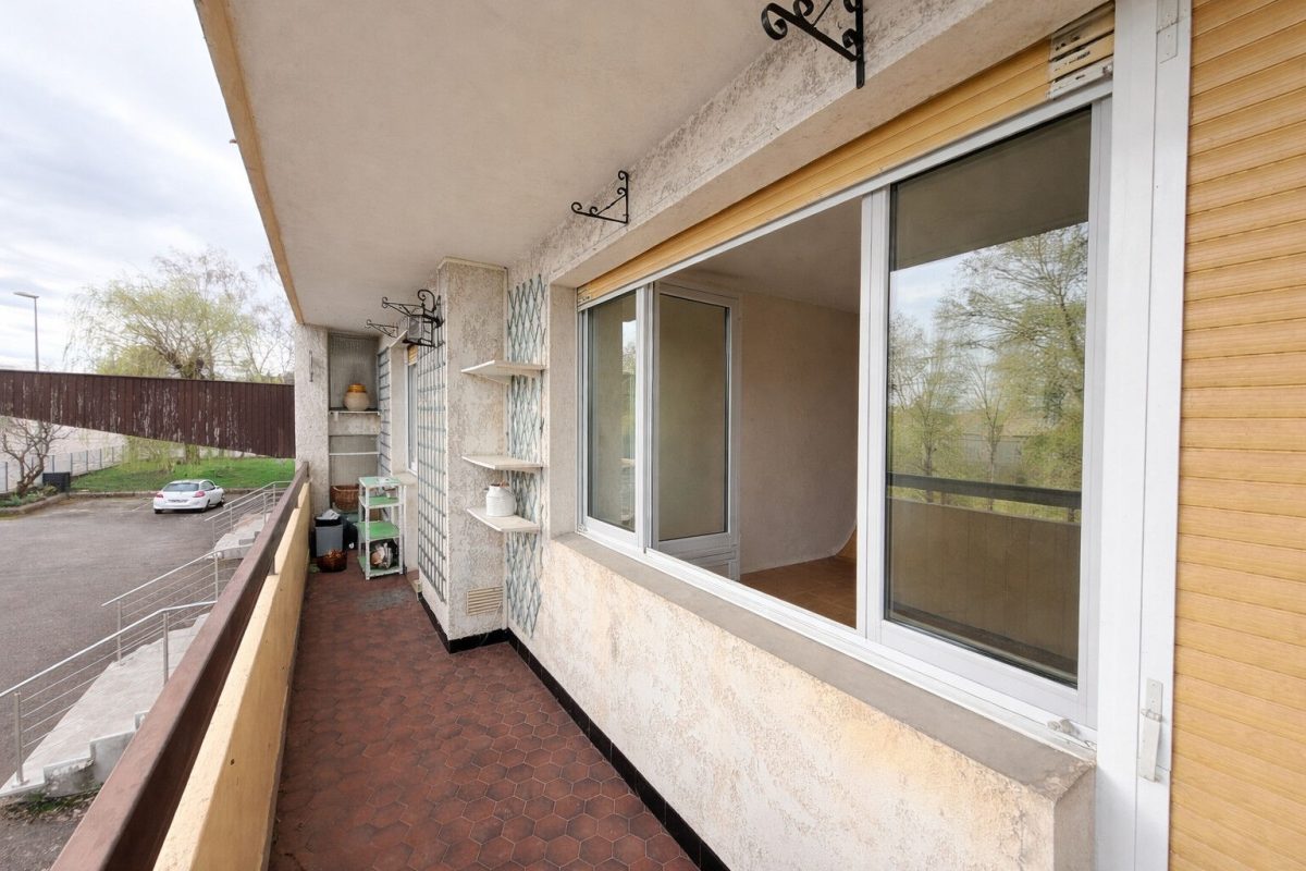 Appartement Saint Die Des Vosges 5 pièce(s) 125.12 m2