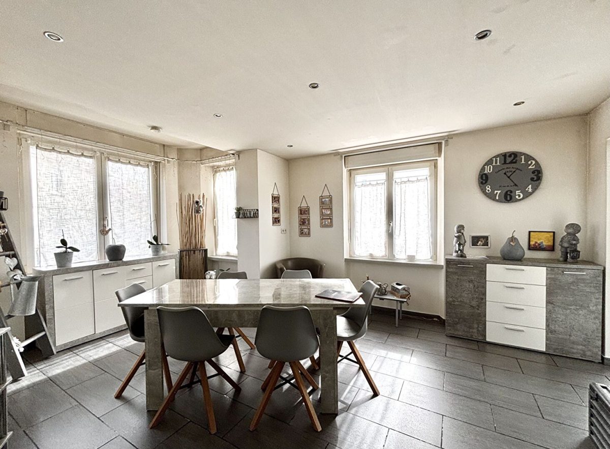 Maison Cernay 7 pièce(s) 120 m2