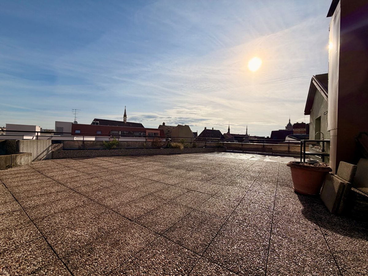 Appartement Colmar 5 pièce(s) 127.47 m2 avec terrasse rooftop & garage