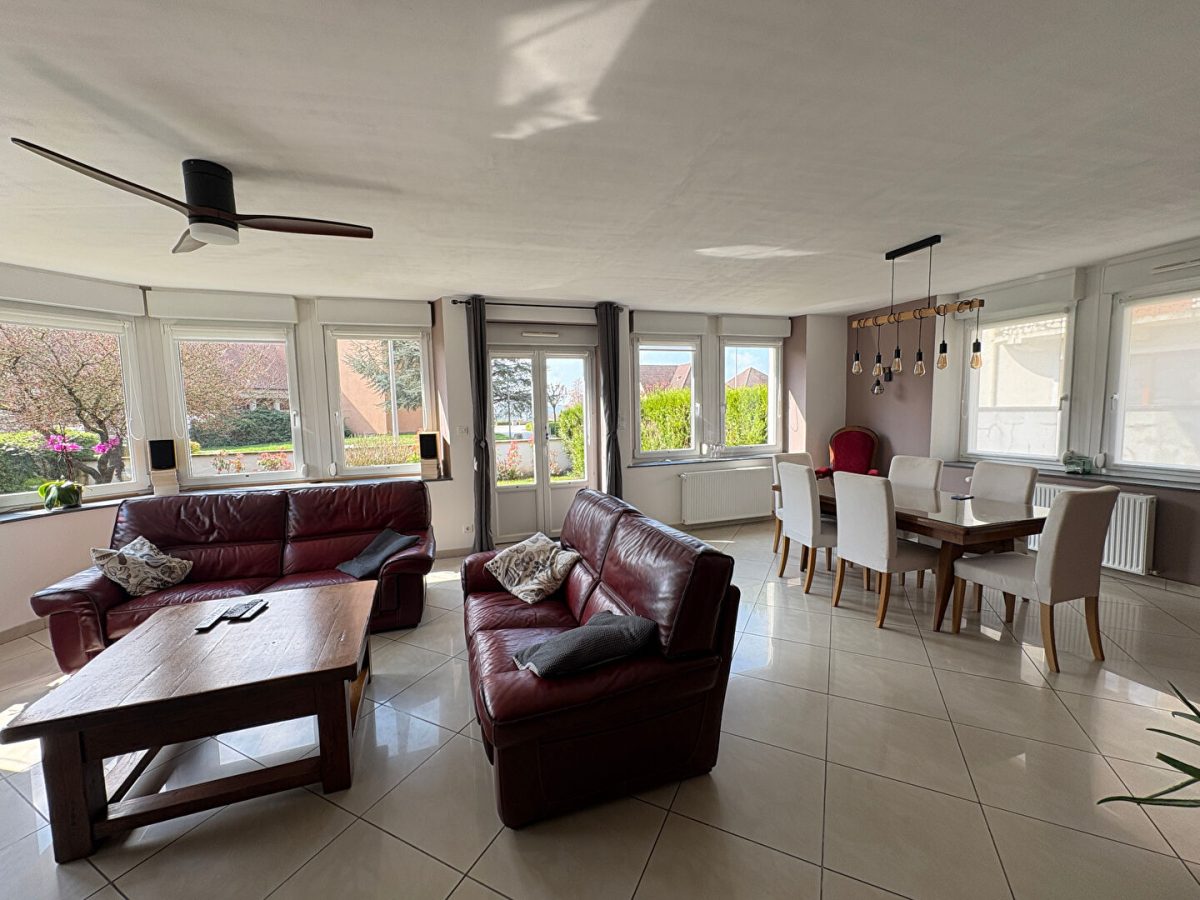 Maison 6 pièces – 172m² – JEANMÉNIL