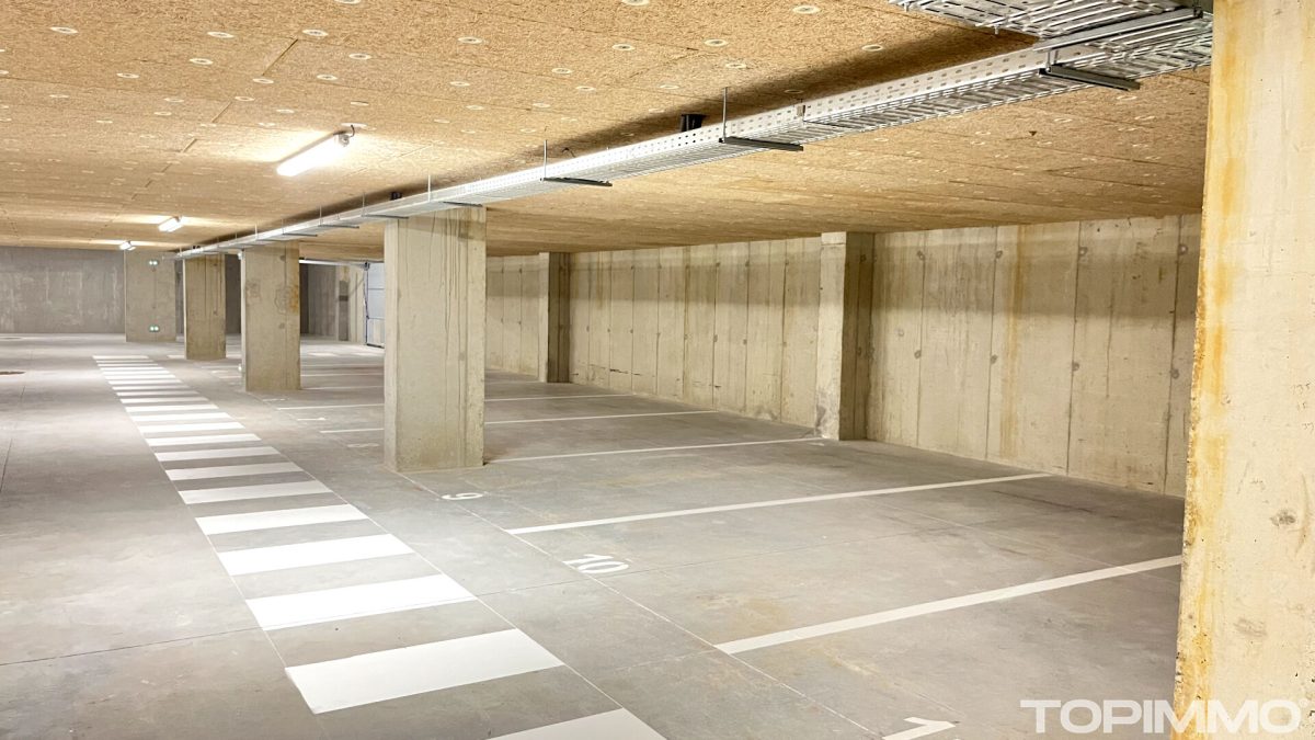 PLACE DE PARKING A VENDRE