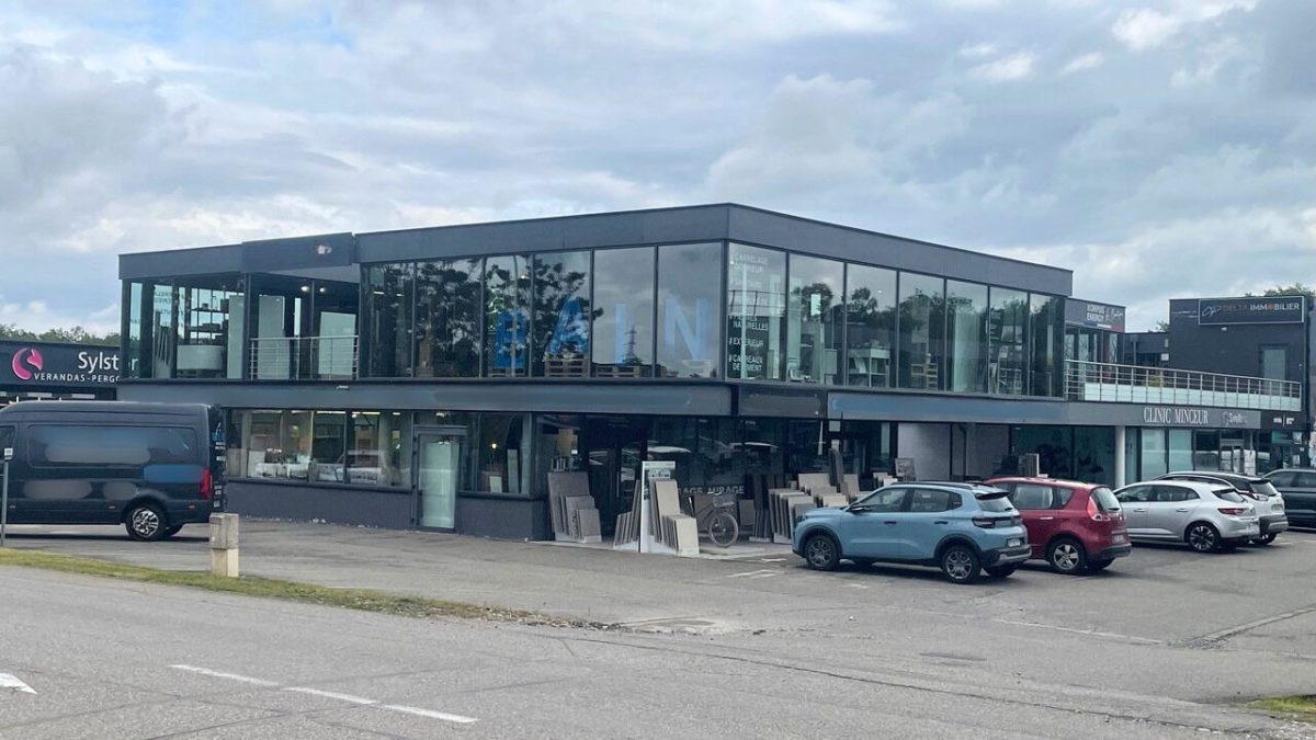 Local commercial à vendre 417m2 – Rue Ile Napoléon Rixheim
