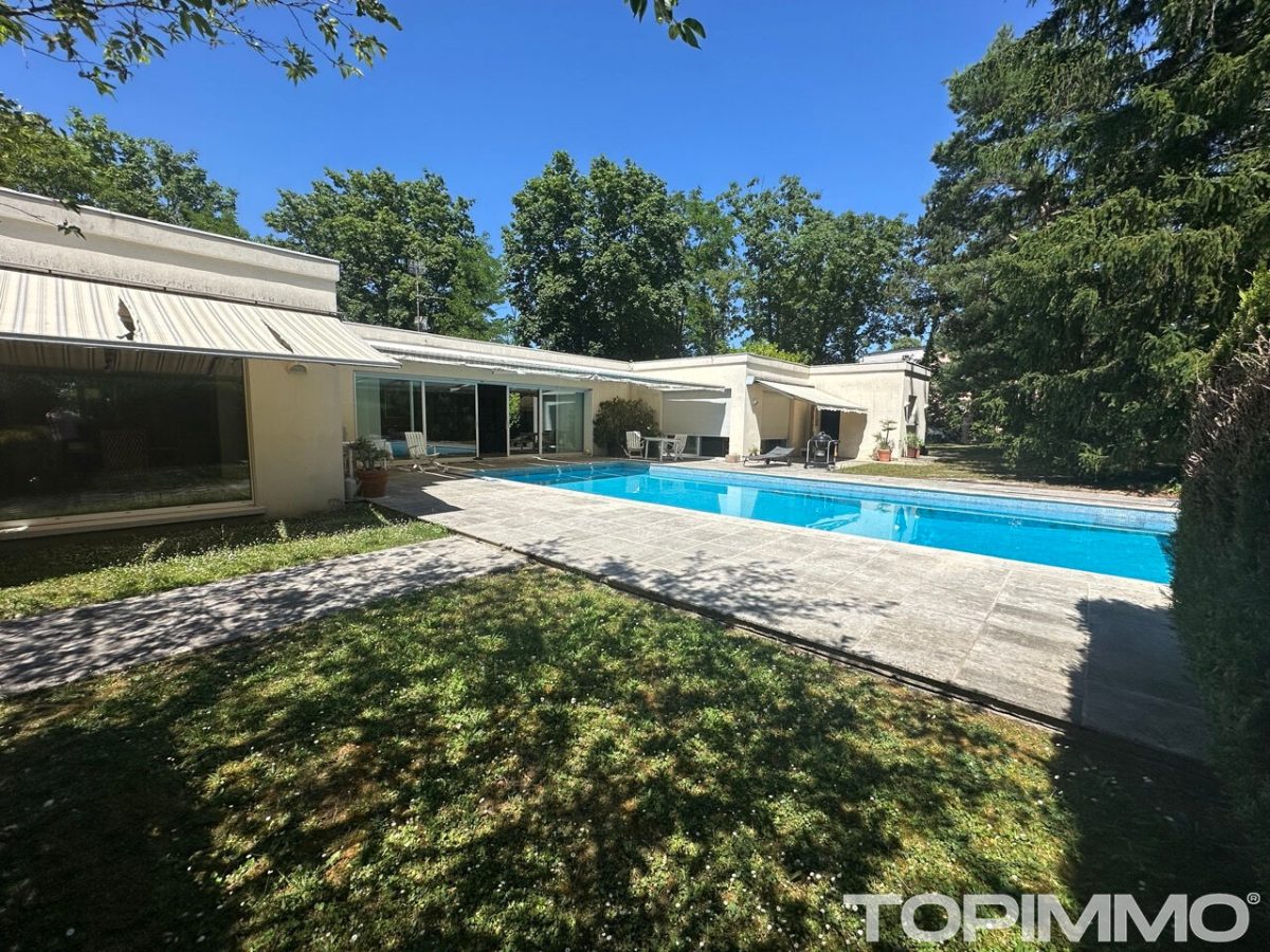 Maison Brunstatt 8 pièce(s) 336 m2